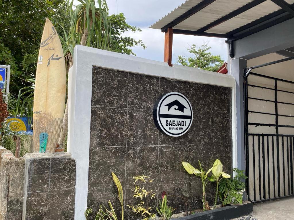 Krui Saejadi Surf And Stay Kültér fotó